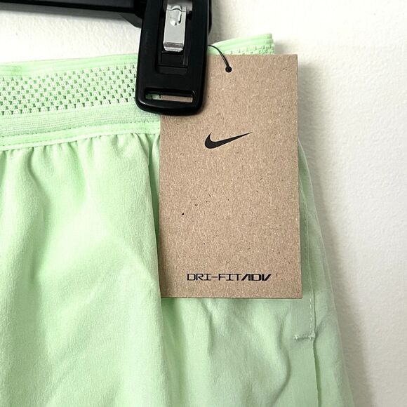 Nike Aeroswift Dri-Fit ADV 2" Brief Lined Running Shorts Men Large FN3349 376 - Picture 15 of 16